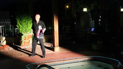 Chris Drummond sings 'Memphis Tennessee' Elvis Week 2013