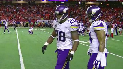 Breaking down Adrian Peterson's powerful running style