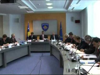 MEDIA E HUAJ PER KOSOVEN GAZETA “THE TELEGRAPH” E QUAN QEVERINE NE KOLAPS LAJM