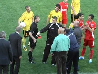 DHUNE NE KAMPIONAT GRUSHTA NE KAVAJE,SHIKUESIT “BLACKOUT” TELEVIZIV LAJM