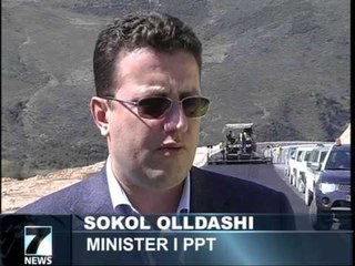 HAPEN 13 KM E PARE E GJITHE AUTOSTRADA LEVAN TEPELENE GATI NE TETOR LAJM