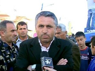 INCIDENTI NE BATHORE SIPMATIZANTET PD DHE PS PERLASEN PER DISA ORE LAJM