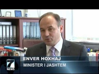 DIPLOMACIA KOSOVARE SHUME PERGJEGJES PER POLITIKEN E JASHTME NE KOSOVE LAJM