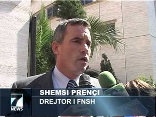 PRENÇI PADI MINISTRIT E URDHEROI TE SHTYPEN MILITANTET E PS NE KAMEZ LAJM