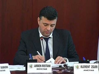 KQZ DETYRON TV MERRNI KASETA PER TE BALLANCUAR MINUTAZHIN LAJM