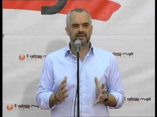 RAMA NE PERMET VENDI NE UDHEKRYQ,ZGJIDHNI RRUGEN PER TE ARDHMEN LAJM