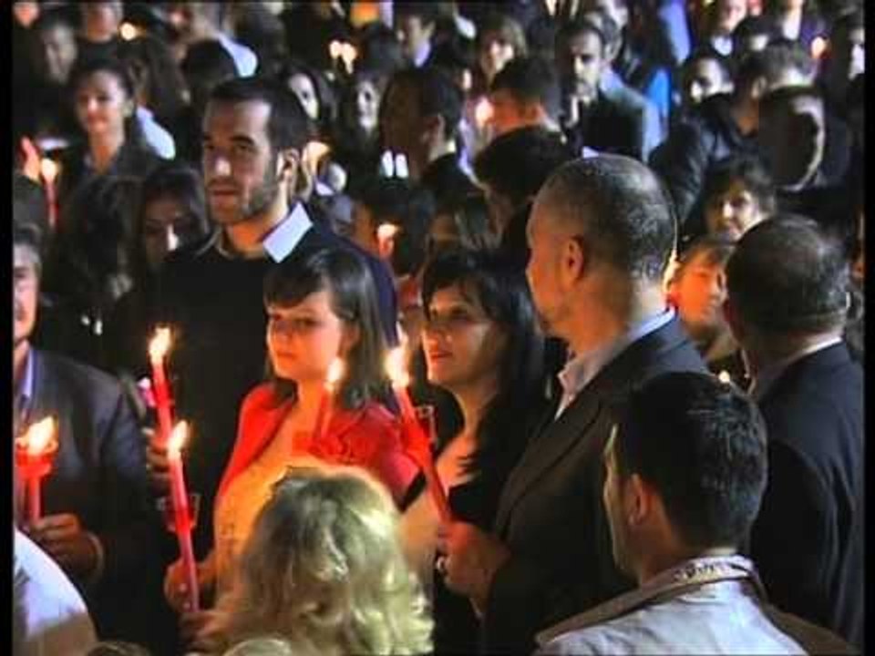 PASHKET NE SARANDE MERR PJESE NE KREMTIM EDHE LIDERI OPOZITES EDI RAMA LAJM