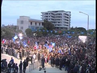 BERISHA NE DIVJAKE TIRANA DHE SHQIPERIA ME 8 MAJ DO TE JENE BLU LAJM