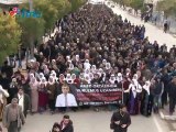 Van'da binlerce kişi Tahir Elçi'nin öldürülmesini protesto etti