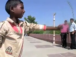 India Boy Amazing Street Magic