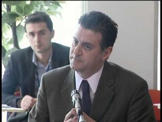 DEBAT NE KQZ PD AKUZON PS SE DO TE PERDORE DY PALE LISTA ZGJEDHESISH LAJM