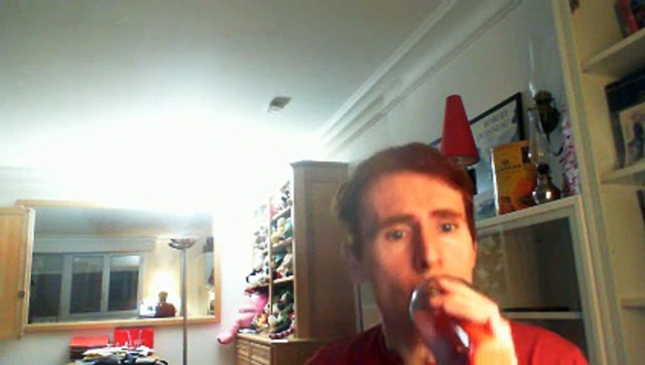 Wiwi égratigne "souviens toi" de Florent Pagny