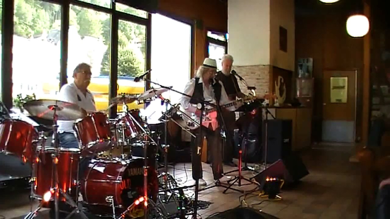 I'm Free Rolling Stones par le groupe OLD TIMES