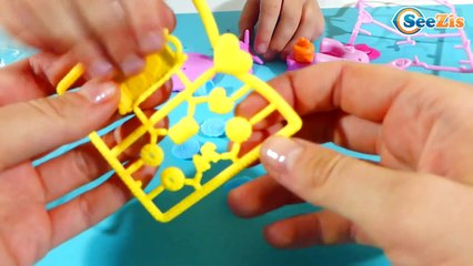 ✔ My Little Pony. Девочка Маша открывает новый набор игрушек. Видео для детей - Disney Toys ✔