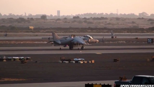 2010 MCAS Miramar (Twilight) Air Show AV8B Harrier Demo