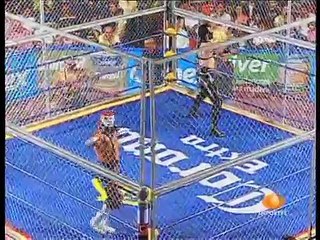 05 Steel Cage Match - Dr. Wagner Jr. vs. Electroshock