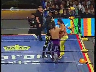 02 El Elegido & Los Bellos Stone vs. La Secta