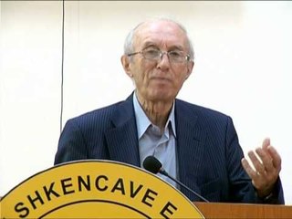 DEBAT PER KUSHTETUTEN EKSPERTET SUGJEROJNE NDRYSHIMIN E LIGJIT THEMELTAR LAJM