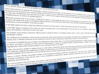 FLET FYLE E PAQARTE BAZA LIGJORE PER FLETET NE KUTITE E GABUARA LAJM