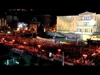 KRIZA GREKE BESUESHMERIA E GREQISE BIE NE NIVELET ME TE ULETA LAJM