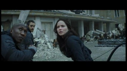 "Mockingjay - Part 2" se mantiene en lo más alto de la taquilla en EE.UU.