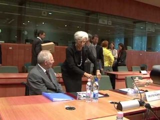 RREZIKU QE VJEN NGA GREQIA SHEFI I EUROZONES PARALAJMERON PASOJA NE EUROPE LAJM