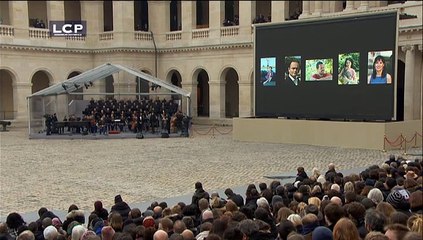 Camélia Jordana, Yael Naim et Nolwenn Leroy interprètent "Quand on a que l'amour" de Jacques Brel
