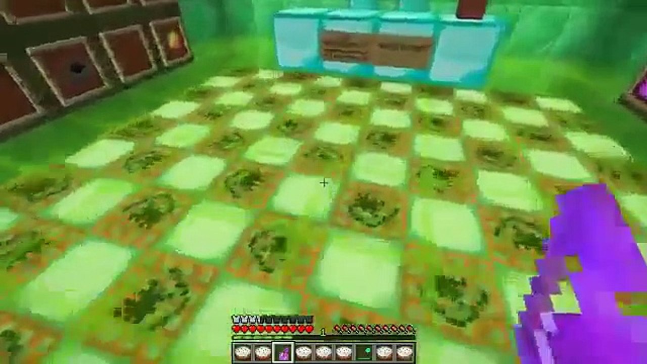 PopularMMOs Pat and Jen Minecraft MY GIANT STATUE POPULARMMOS THEME PARK [1]