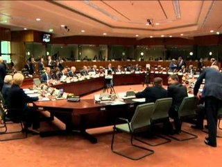 NDIHMA PER GREQINE LIDERET E BASHKIMIT EUROPIAN DREJT MARRJES SE VENDIMIT LAJM