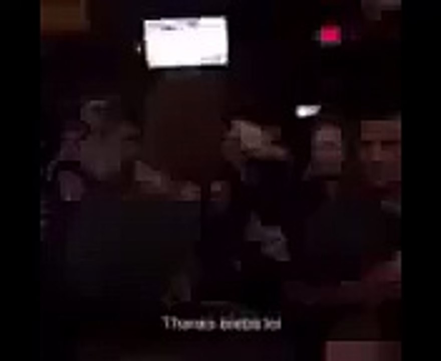 Así fue como Justin Bieber le brindó tragos a todos los clientes de un bar