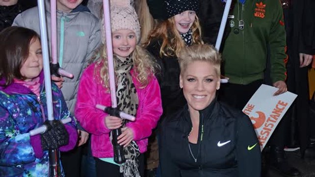 Pink Denies Autograph Hunters at Good Morning America