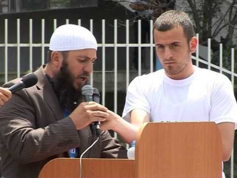 XHAMIA E PRISHTINES VIJOJNE PERPLASJET ENDE NUK KA NJE SHESH NDERTIMI LAJM