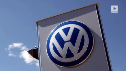 VW execs knew about emissions 'irregularities' a year ago