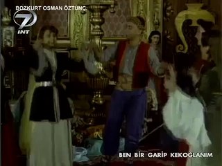NE DOLAPLAR DÖNÜYOR SARAYDA SARAYDA Kurdish Music
