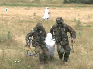 STERVITJA BIZE 2011 KOMANDOT SHQIPTARE PERGATITEN PER MISIONET JASHTE LAJM