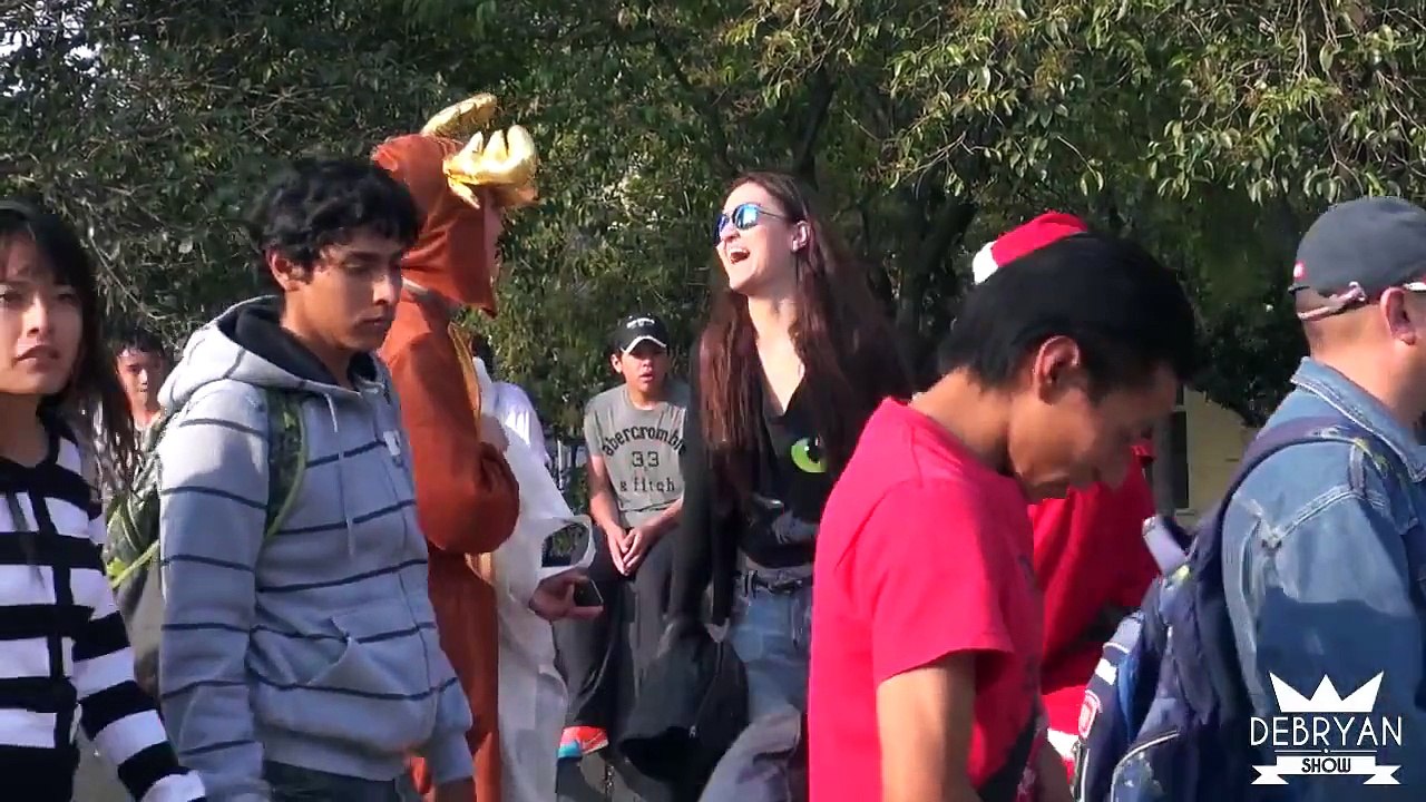 ► Regalando Juguetes | SANTA SI EXISTE