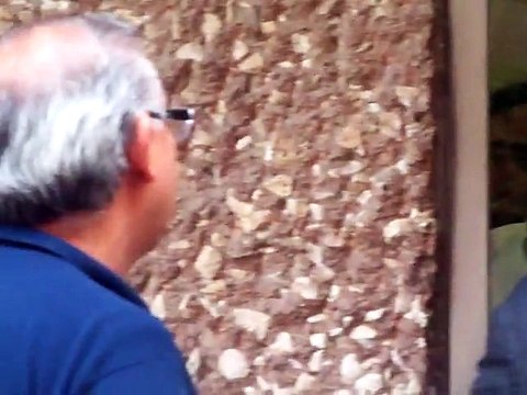 Jeans vendiendo boletos del Auditorio Nacional 2