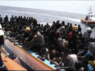 ZBARKIMET NE LAMPEDUZA NATO NEN AKUZE,NUK NDIHMOI EMIGRANTET LAJM