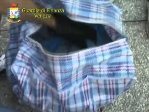 ARRESTOHEN 3 SHQIPTARE POLICIA ITALIANE SEKUESTRON 170 KG HEROINE NE VERONA LAJM