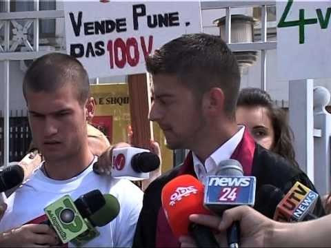 DITA BOTERORE E RINISE TE RINJ TE PAPUNE PROTESTE PARA MINISTRISE SE PUNES LAJM