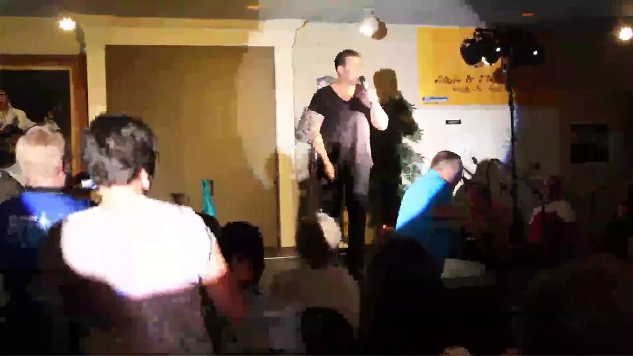 Franz Goovaerts sings Suspicious Minds At Elvis Week 2013 video