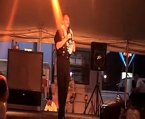 Gene Hodge live at the Graceland Crossing at Elvis Week 2005 (video)