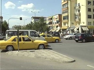 TAKSAT E PAPAGUARA INTERES I MADH PER FALJEN E DETYRIMEVE TE PAPAGUARA LAJM