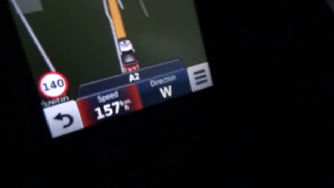 2015/2016 VW Passat B8 2.0 TDI Sound Insulation Deadening Test High Speed Driving Motorway