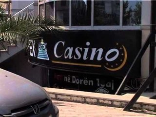 GRABITJE NE TIRANE NE MESNATE PERSONA TE ARMATOSUR GRABISIN NJE KAZINO LAJM