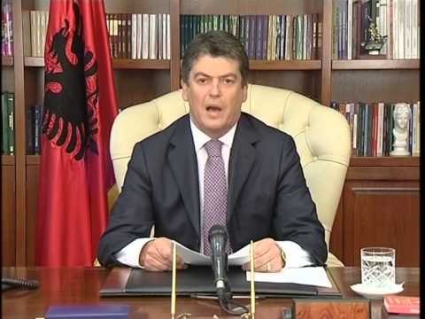 TOPI MESAZH KUVENDIT HIQNI DORE NGA BOJKOTI DHE BASHKEPUNONI PER REFORMAT LAJM