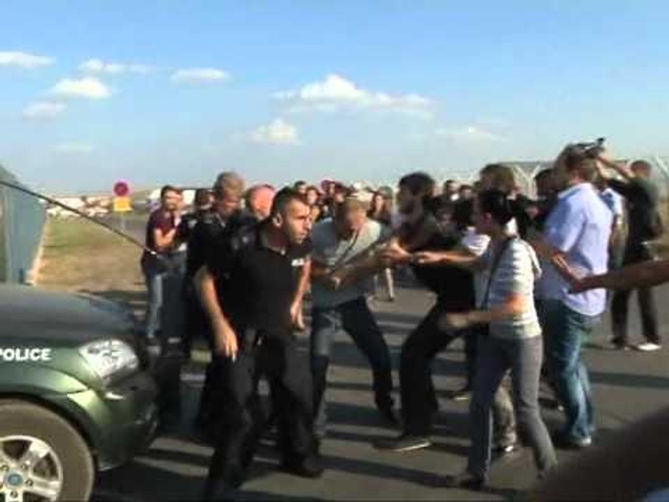 SULMI NDAJ EDITA TAHIRIT QEVERIA E KOSOVES E QUAN AKT NE KUNDERSHTIM ME LIGJIN LAJM