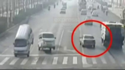 Mystery of China's levitating cars solved