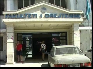 REGJISTRIMET NE UNIVERSITETE MATURANTEVE U MBETEN EDHE TRE DITE PER REGJISTRIMIN LAJM