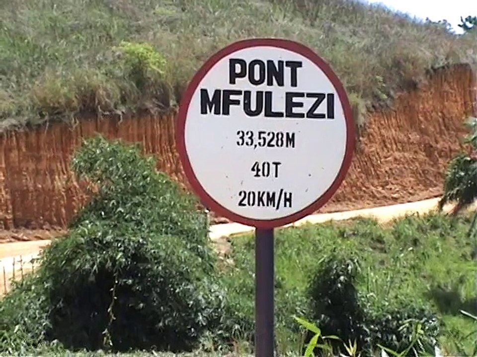 pont mfulezi bas congo
